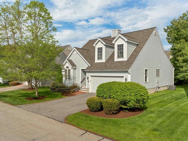 20 Hampton Meadows, Hampton, NH 03842