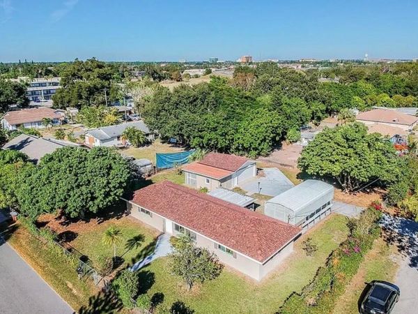 313 24TH AVENUE E, BRADENTON, FL 34208
