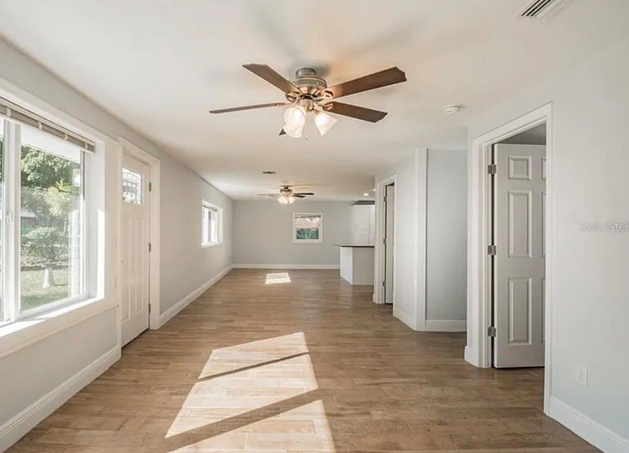 313 24th Avenue E, Bradenton, FL 34208 Photo