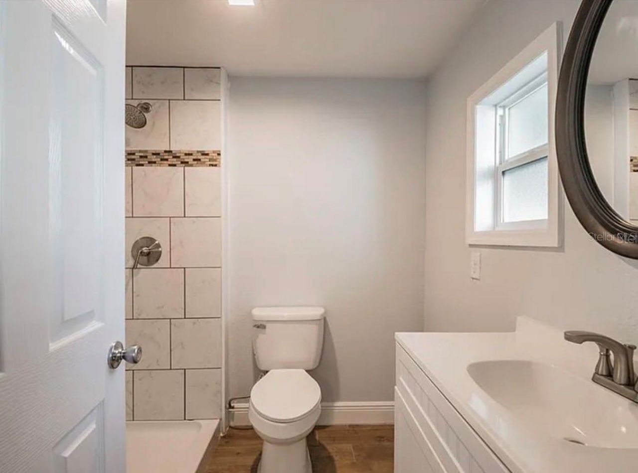 313 24th Avenue E, Bradenton, FL 34208 Photo