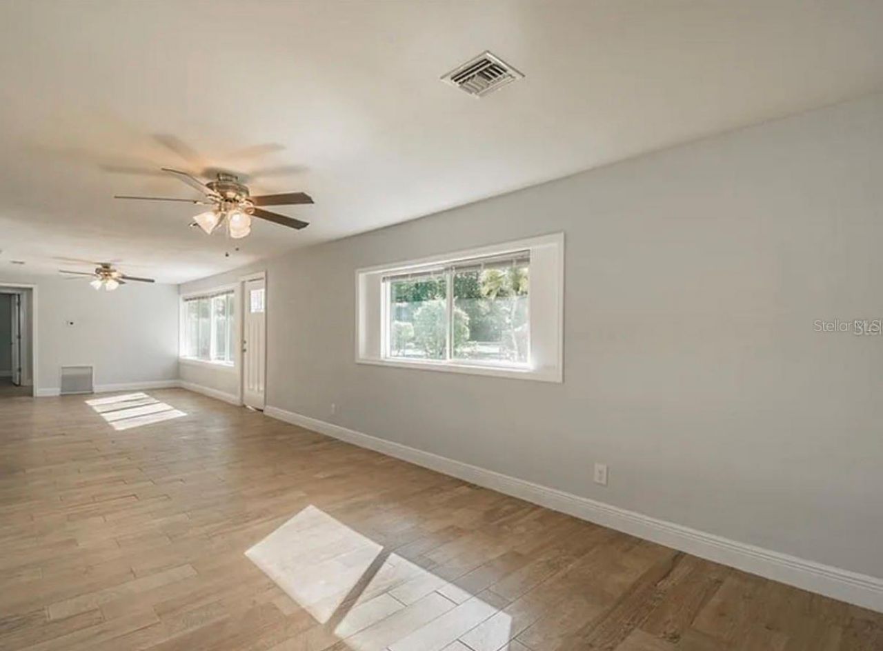 313 24th Avenue E, Bradenton, FL 34208 Photo