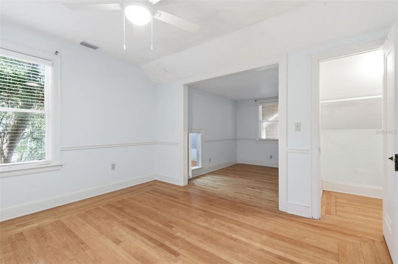 555 18th Avenue Ne, Saint Petersburg, FL 33704 Photo