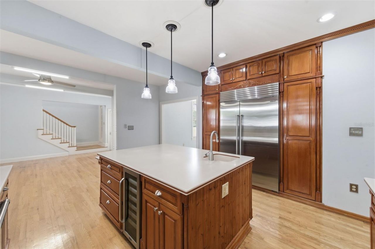 555 18th Avenue Ne, Saint Petersburg, FL 33704 Photo