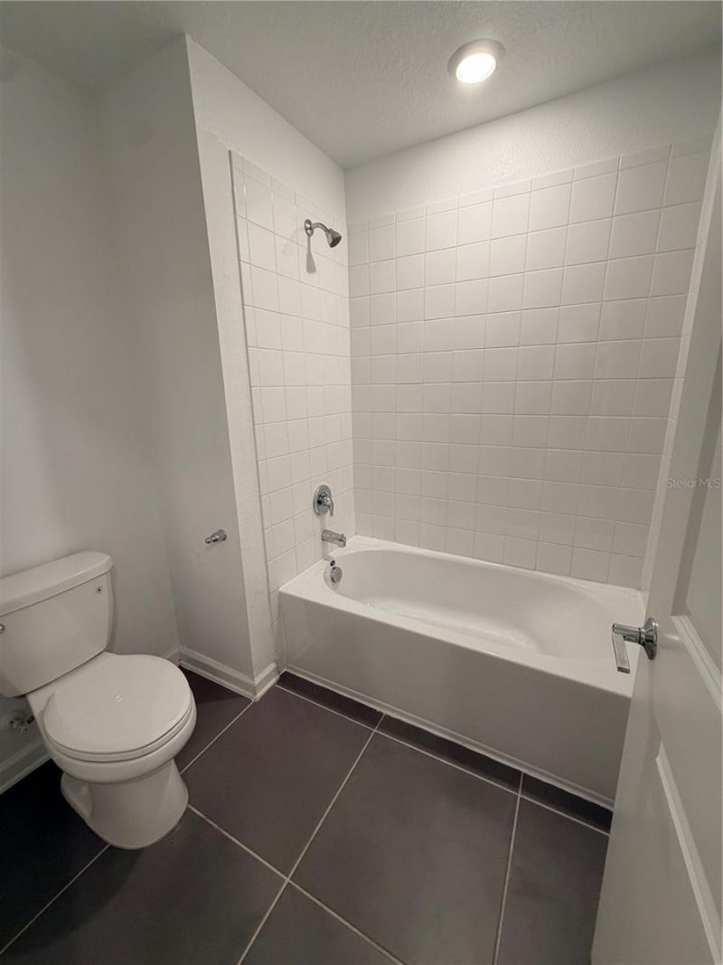 926 Jackson Avenue, Davenport, FL 33837 Photo