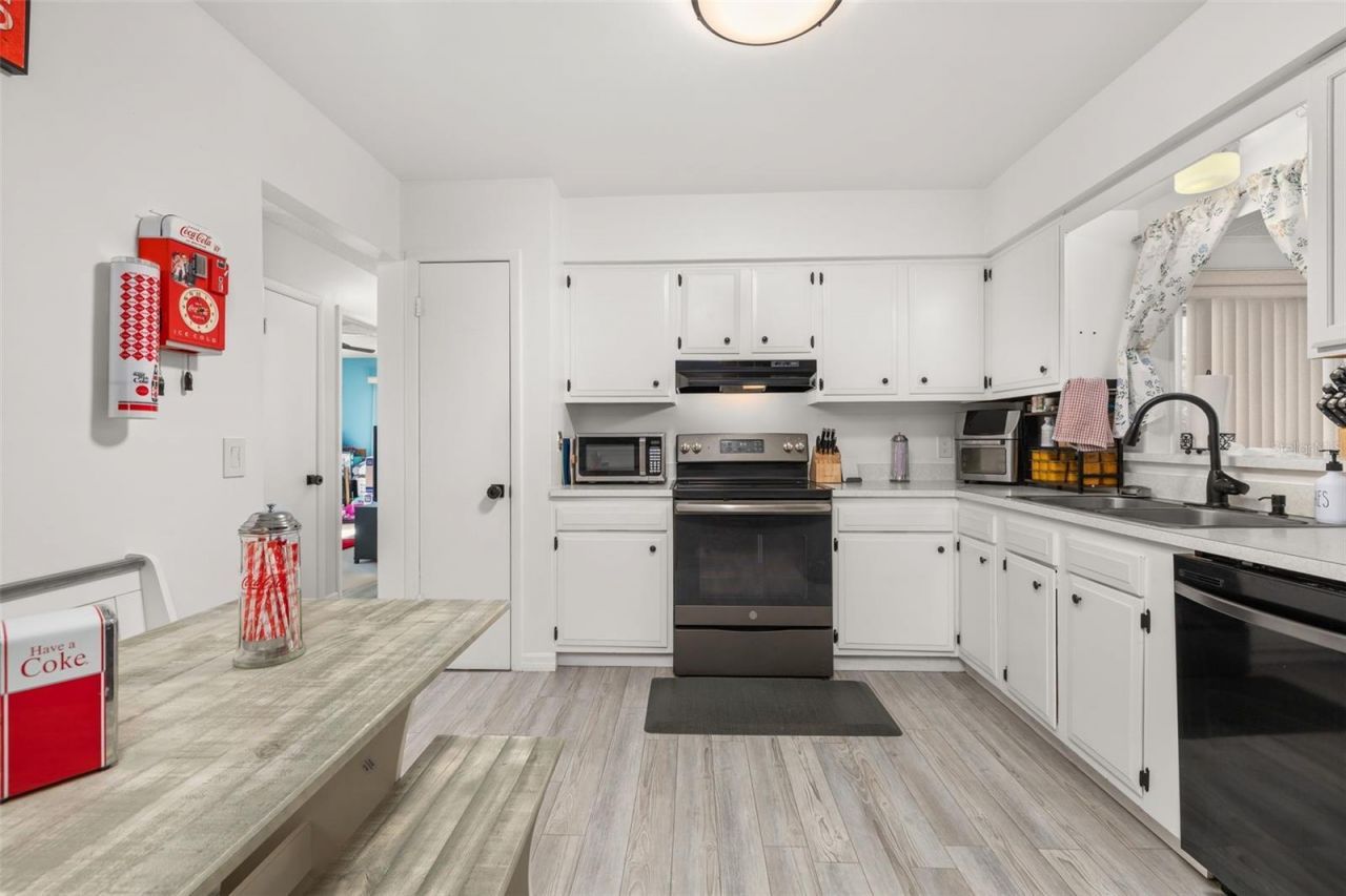 3931 Gaillardia Drive, Indian Lake Estates, FL 33855 Photo