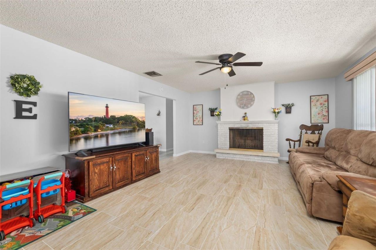 3931 Gaillardia Drive, Indian Lake Estates, FL 33855 Photo