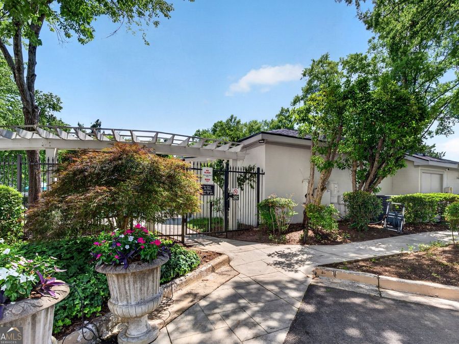 Property Image 38