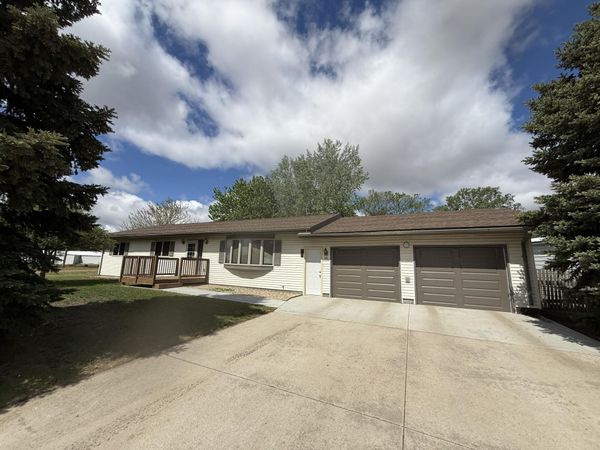 301 N Main Ave, Fulton, SD 57340