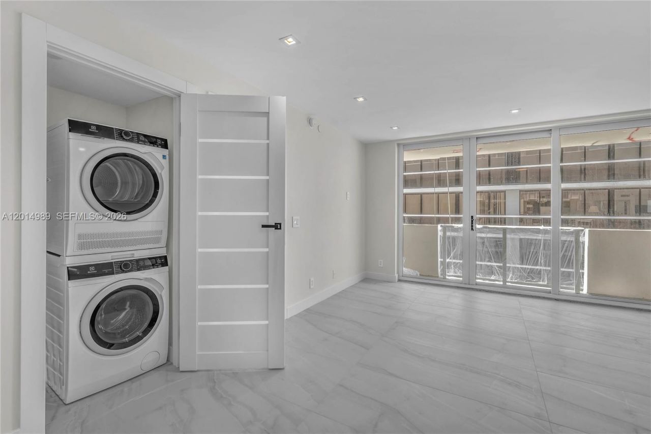 9499 Collins Ave , Unit 1009, Surfside, FL 33154 Photo