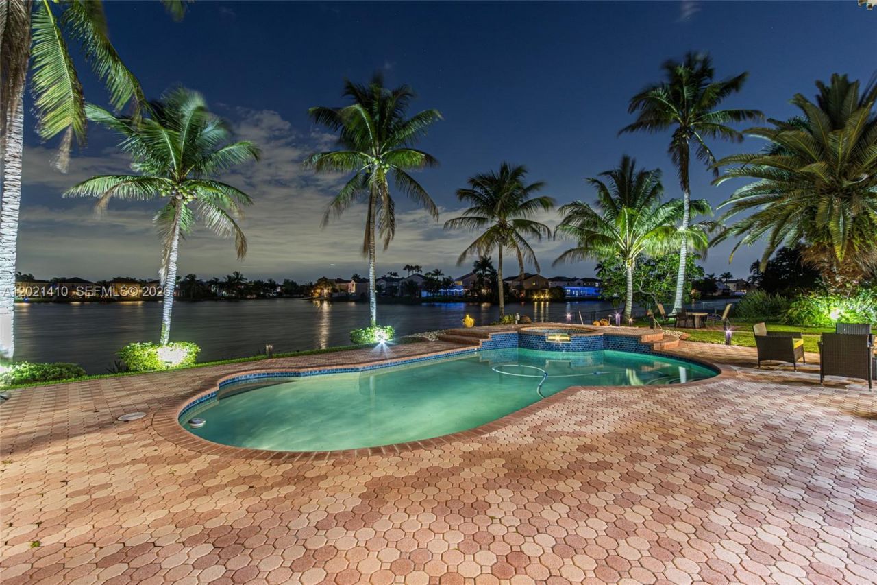19361 NW 8th St, Pembroke Pines, FL 33029 Photo