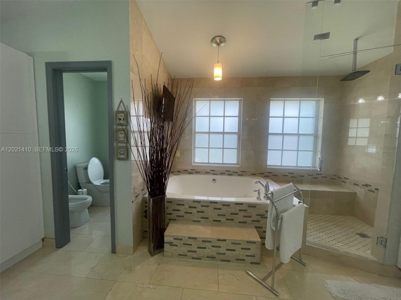 19361 NW 8th St, Pembroke Pines, FL 33029 Photo