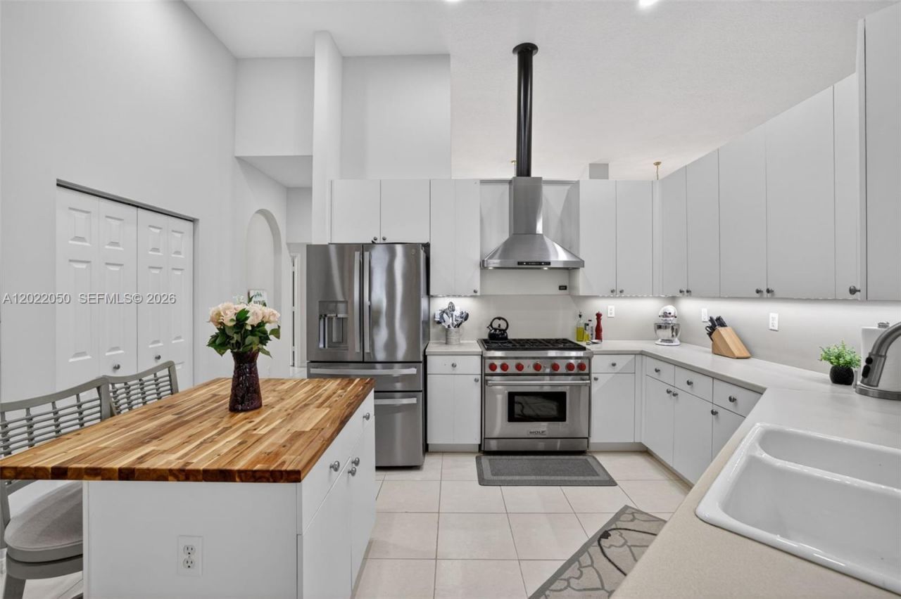 13775 NW 20th St, Pembroke Pines, FL 33028 Photo