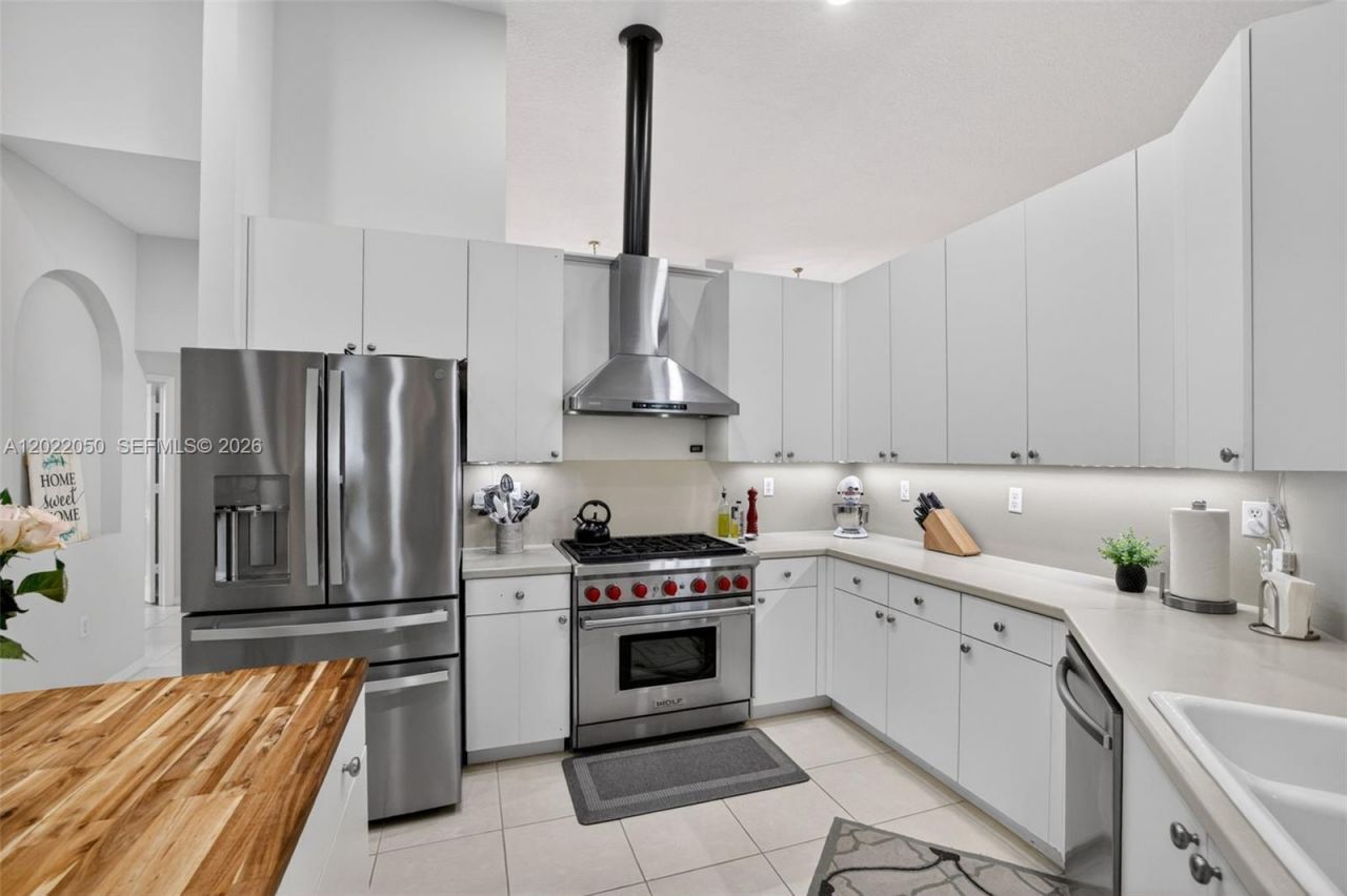 13775 NW 20th St, Pembroke Pines, FL 33028 Photo