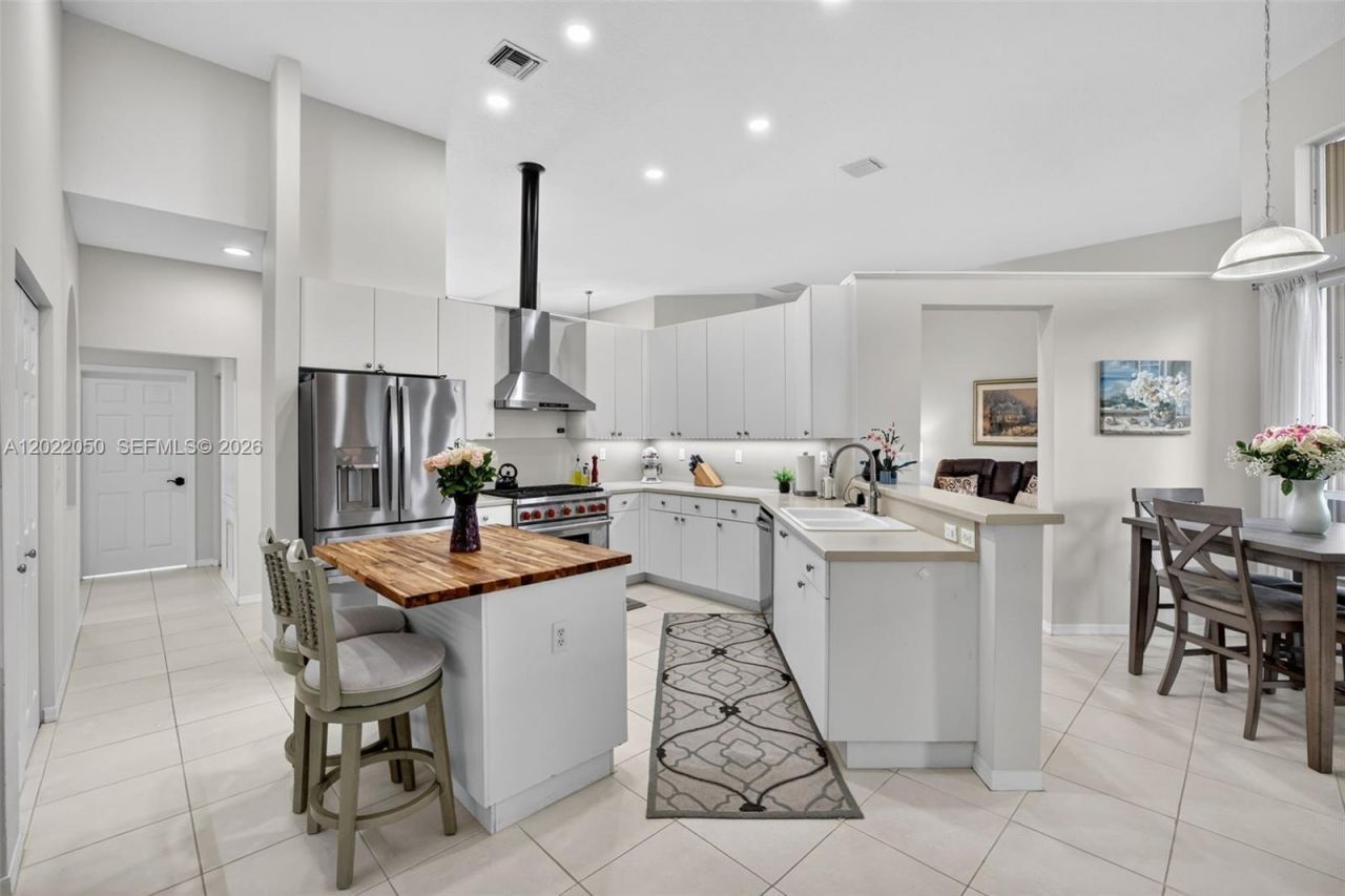 13775 NW 20th St, Pembroke Pines, FL 33028 Photo