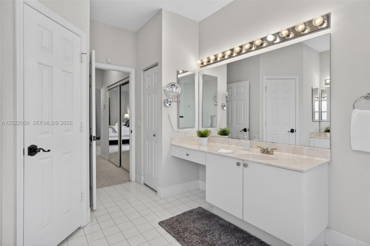13775 NW 20th St, Pembroke Pines, FL 33028 Photo