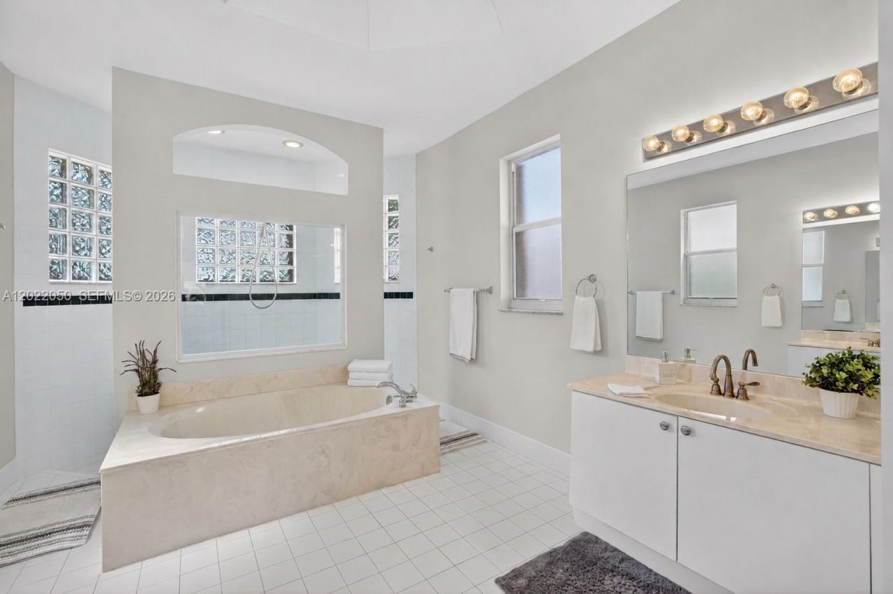 13775 NW 20th St, Pembroke Pines, FL 33028 Photo