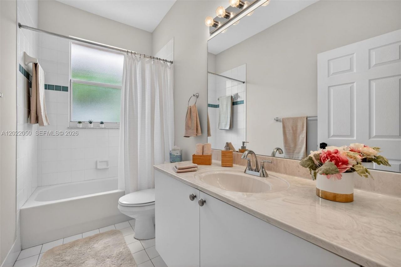 13775 NW 20th St, Pembroke Pines, FL 33028 Photo