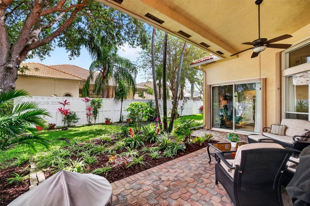 13775 NW 20th St, Pembroke Pines, FL 33028 Photo