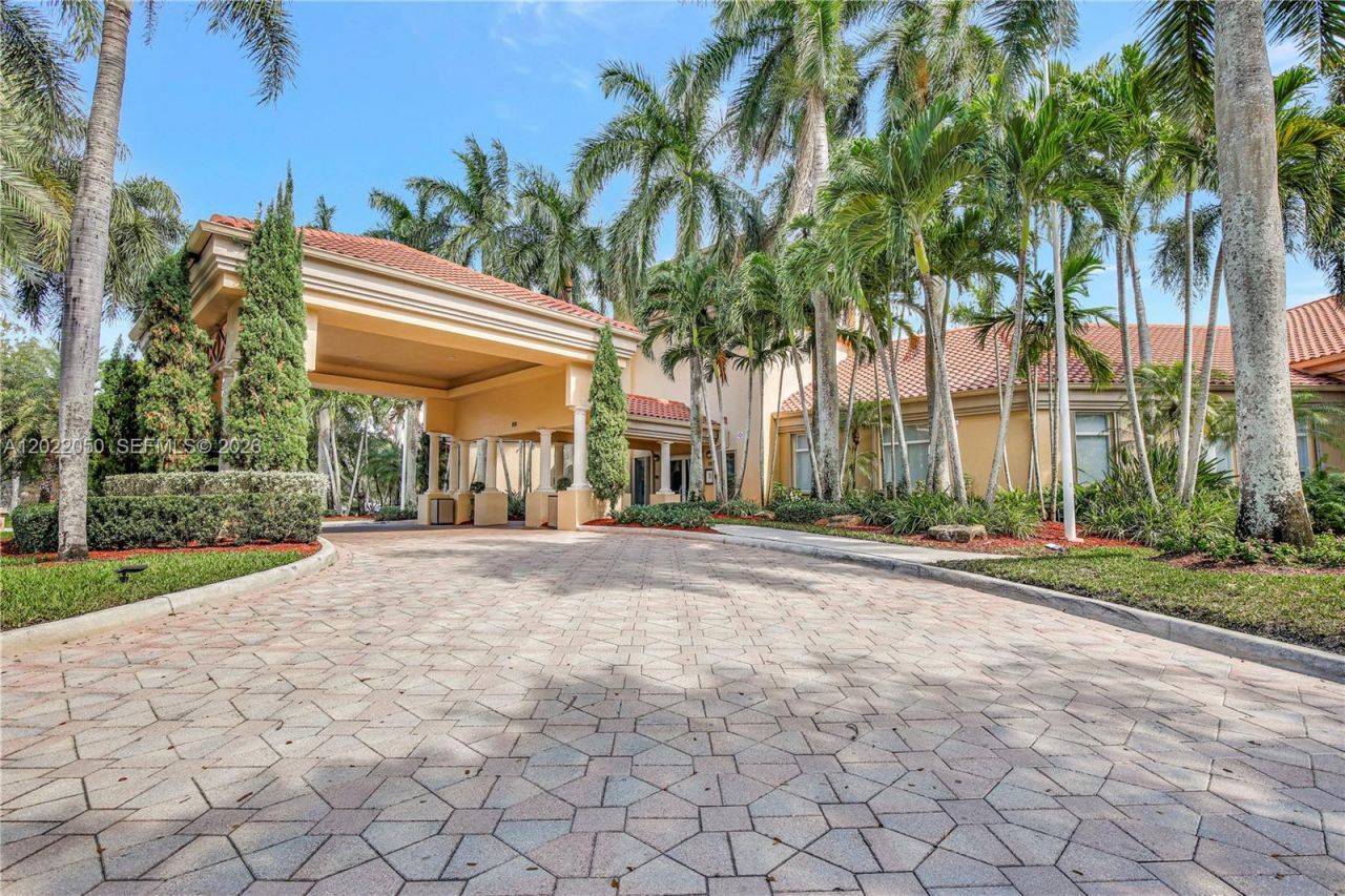 13775 NW 20th St, Pembroke Pines, FL 33028 Photo