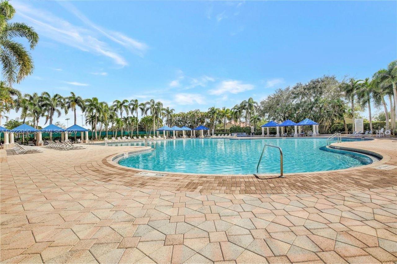 13775 NW 20th St, Pembroke Pines, FL 33028 Photo