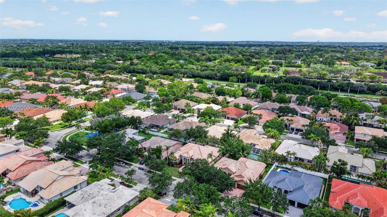 13775 NW 20th St, Pembroke Pines, FL 33028 Photo