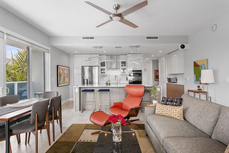 1 S Palmway, Unit 303, Lake Worth Beach, FL 33460 Photo