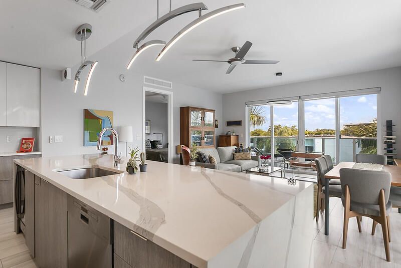 1 S Palmway, Unit 303, Lake Worth Beach, FL 33460 Photo