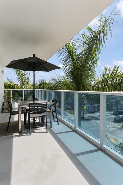 1 S Palmway, Unit 303, Lake Worth Beach, FL 33460 Photo