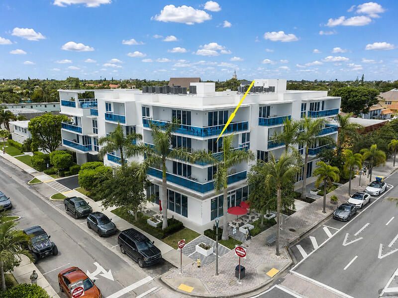 1 S Palmway, Unit 303, Lake Worth Beach, FL 33460 Photo