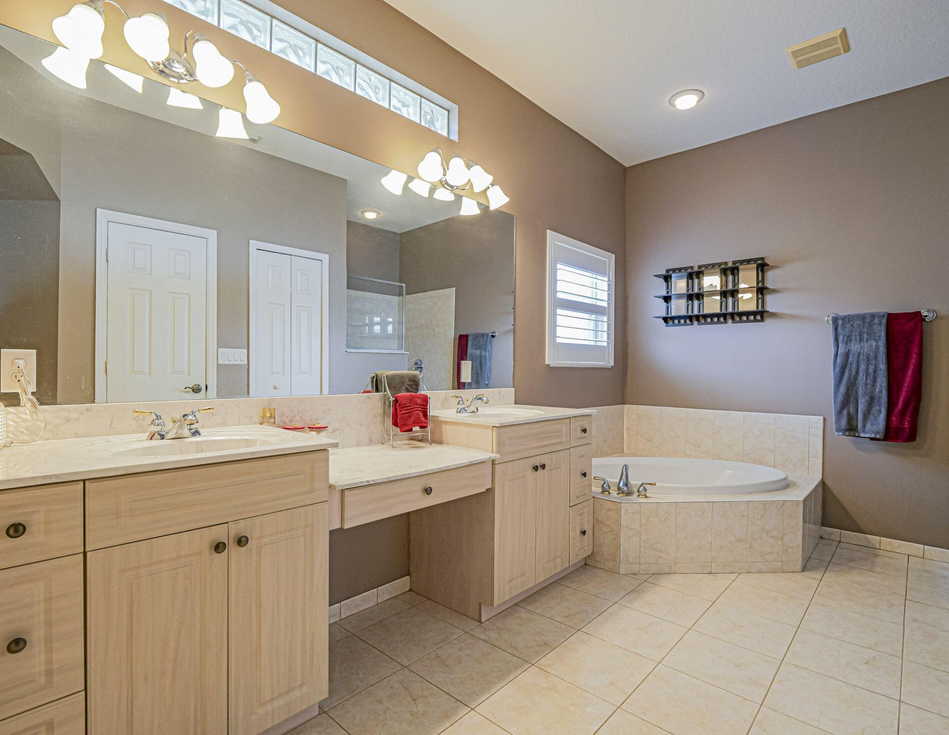 581 SW Grove Avenue, Port Saint Lucie, FL 34983 Photo