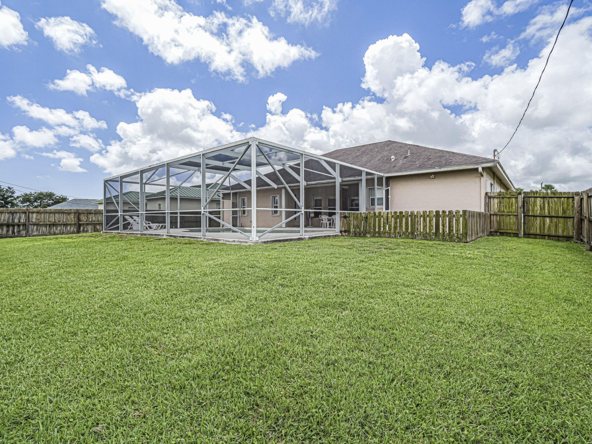 581 SW Grove Avenue, Port Saint Lucie, FL 34983 Photo