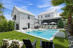 1927 Bolden Drive photo 4