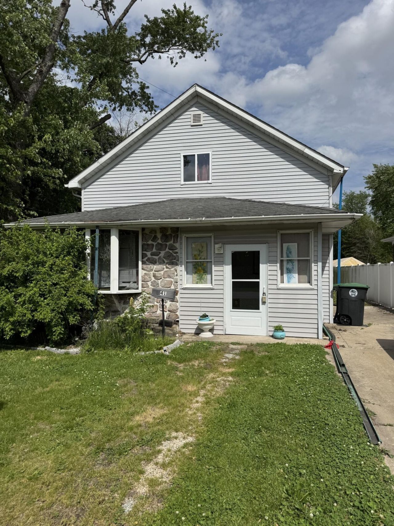 41 N Michigan Avenue , Hobart, IN 46342 Main Photo