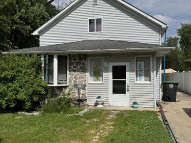 41 N Michigan Avenue , Hobart, IN 46342