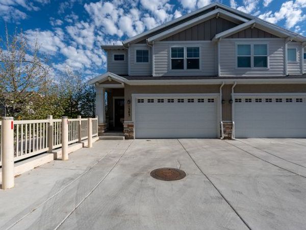 1303 E WEYBURN LN , Holladay, UT 84117