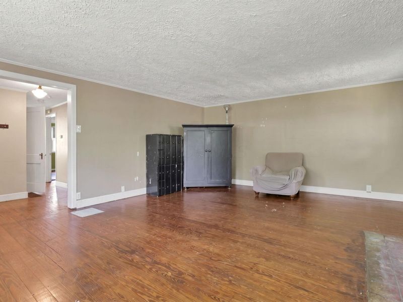 5691 Winchester Pike, Canal Winchester, OH 43110 Photo 4