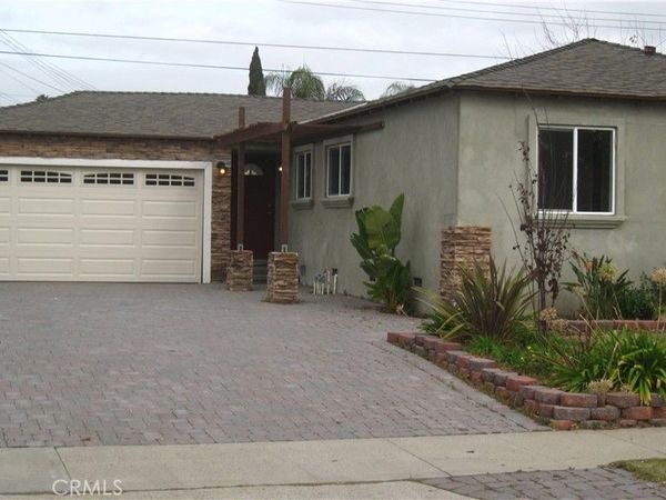 3747 E Roberta Avenue, Orange, CA 92869