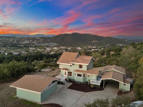 14621 Woods Valley Road, Valley Center, CA 92082