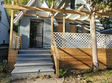 14881 Mapleridge Street , Detroit, MI 48205