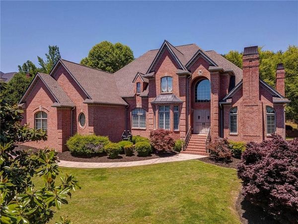 7104 Portobello Road , Fort Payne, AL 35967