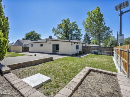 1460 Upton Way, Sparks, NV 89431 Photo