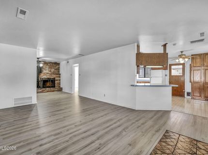 1460 Upton Way, Sparks, NV 89431 Photo