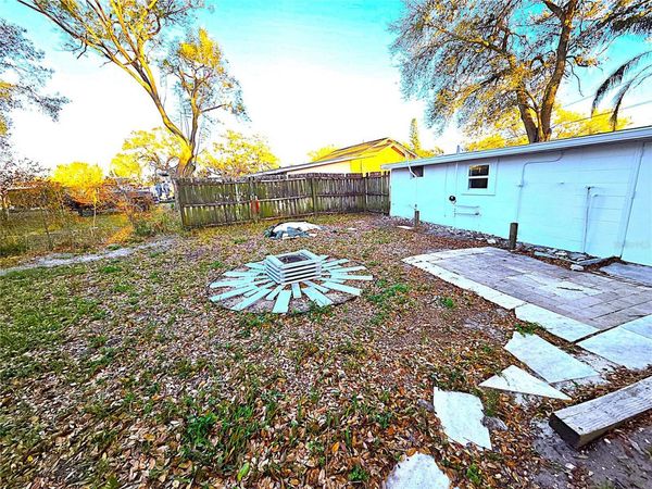 360 5TH AVENUE NW, LARGO, FL 33770