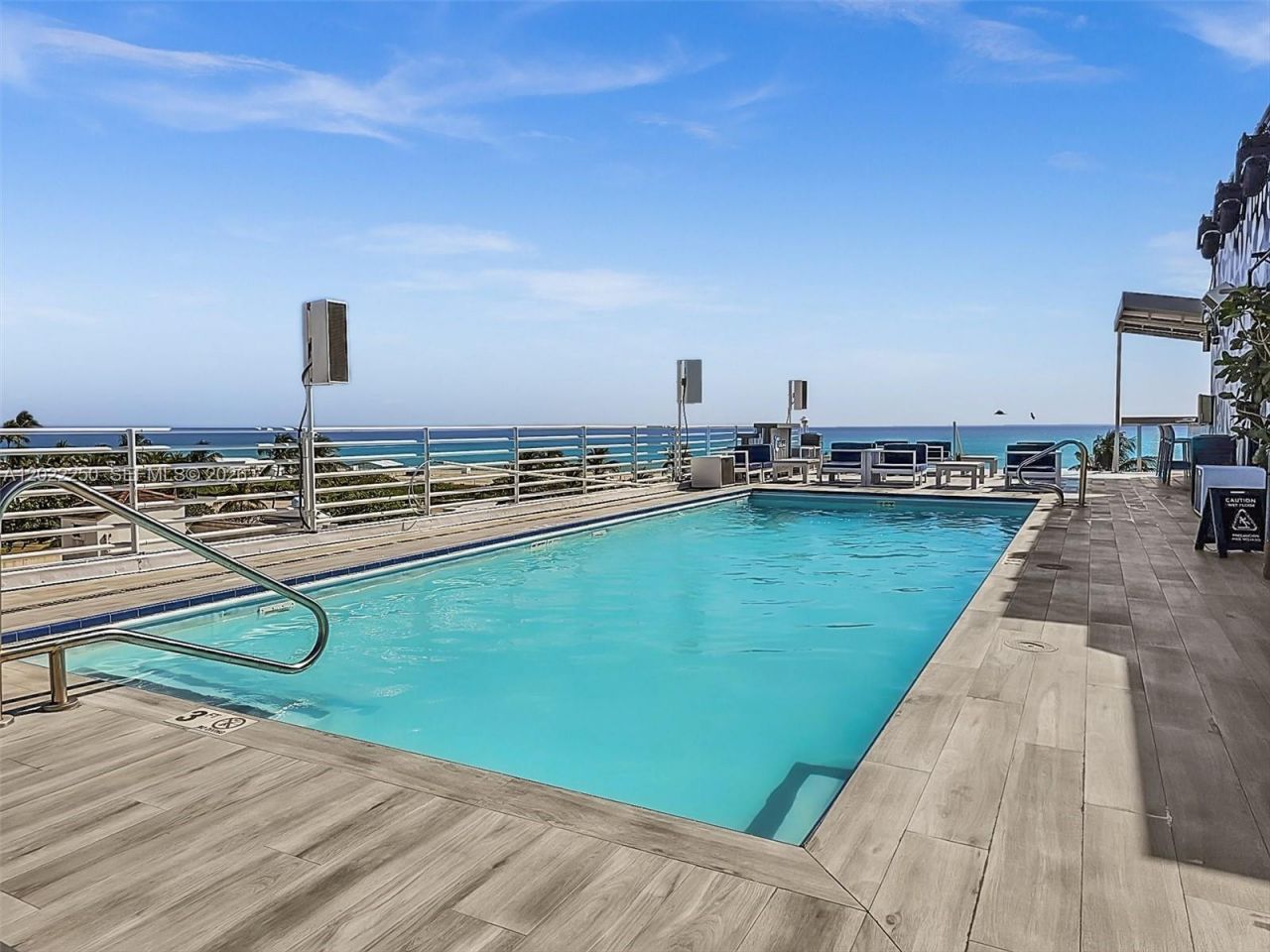 1052 Ocean Dr , Unit C203, Miami Beach, FL 33139 Photo