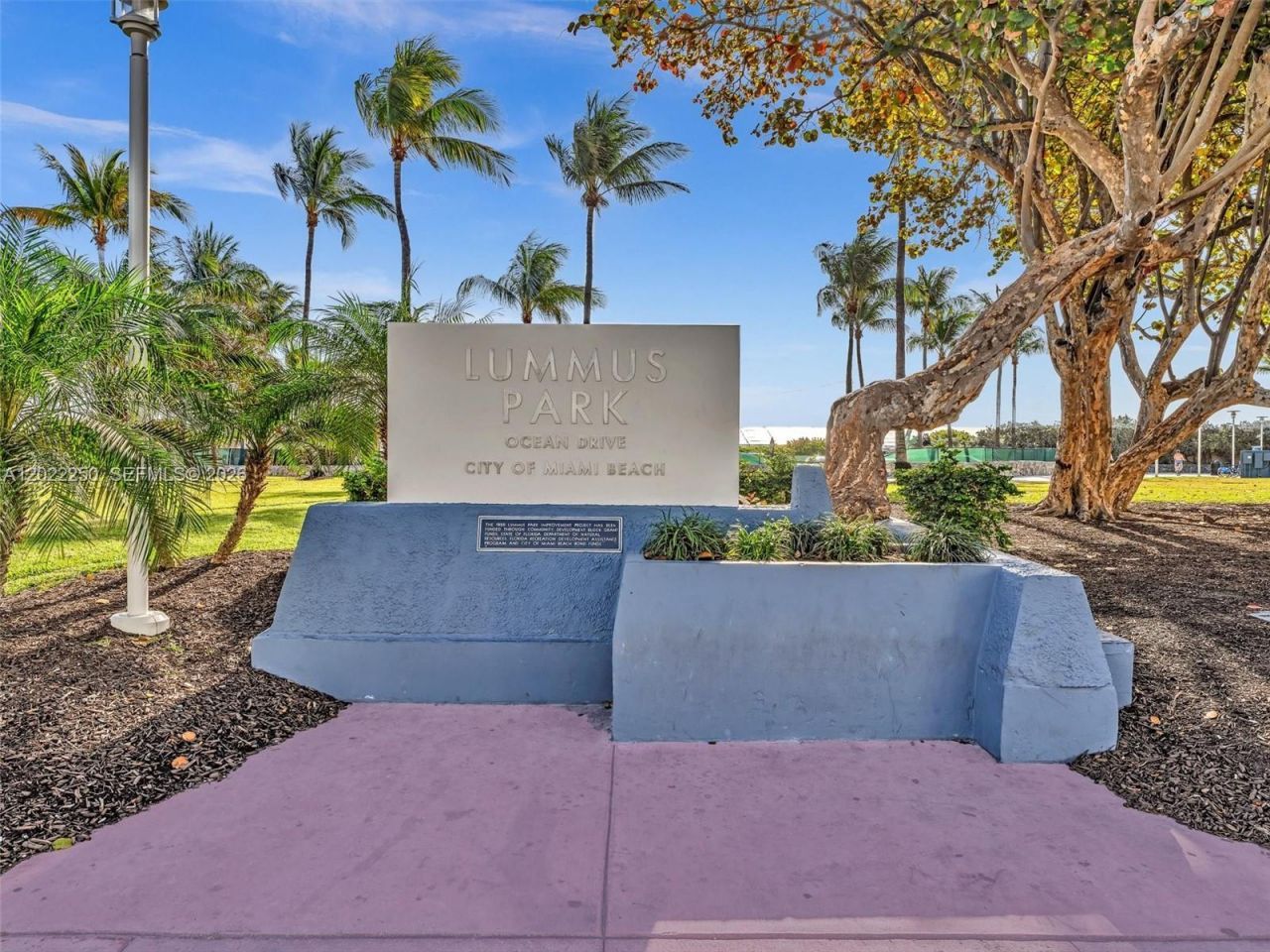 1052 Ocean Dr , Unit C203, Miami Beach, FL 33139 Photo