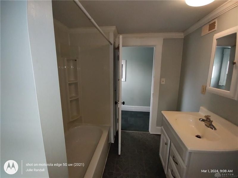 643 Rombach Avenue, Unit 2, Wilmington, OH 45177 Photo 10