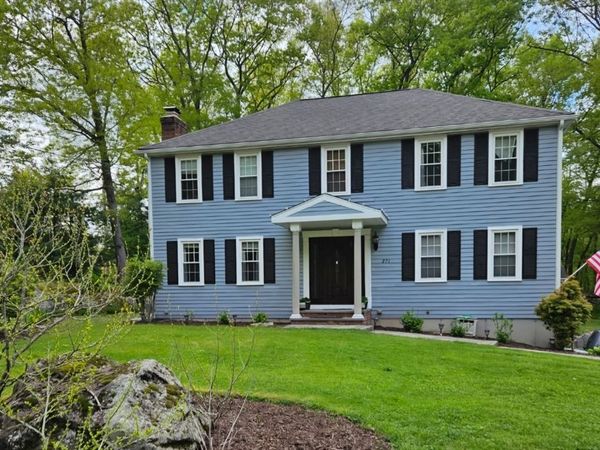 271 Cliff Drive, North Attleboro, MA 02760