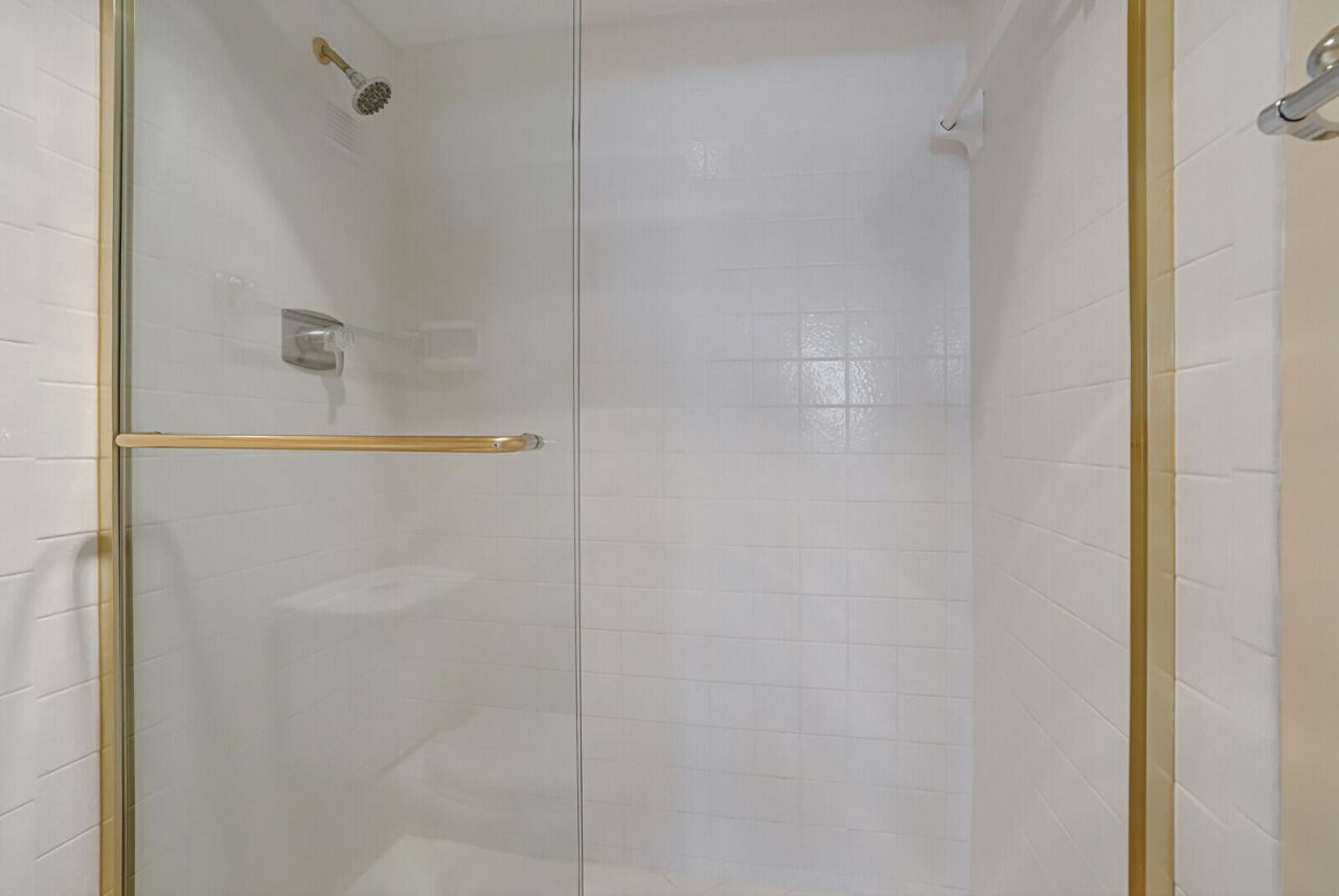 336 Golfview Road, Unit 1115, North Palm Beach, FL 33408 Photo
