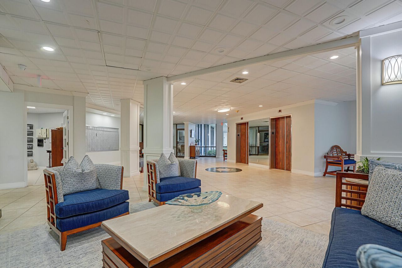 336 Golfview Road, Unit 1115, North Palm Beach, FL 33408 Photo