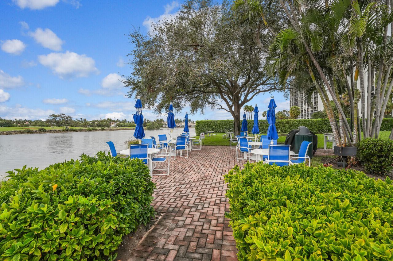 336 Golfview Road, Unit 1115, North Palm Beach, FL 33408 Photo